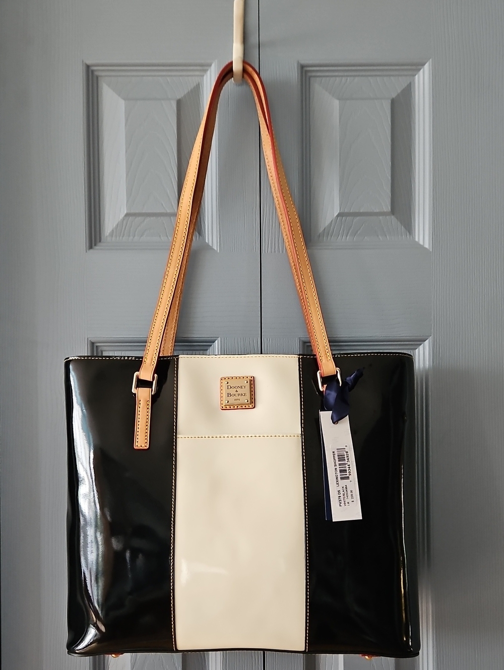 Dooney & Bourke Black & (Off) White Patent Leather Lexington Shopper - Picture 3 of 16